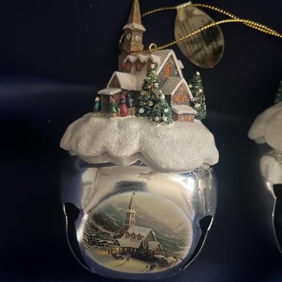 Three Thomas kinkade sleigh bells ornament collectibles - Picture 2 of 8